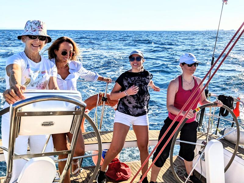 Salida en velero en Valencia