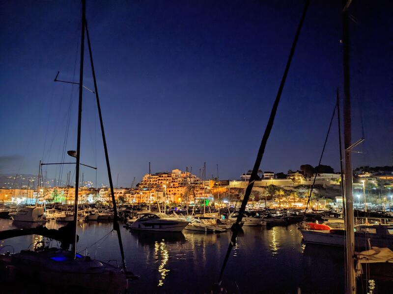 Moraira desde el mar